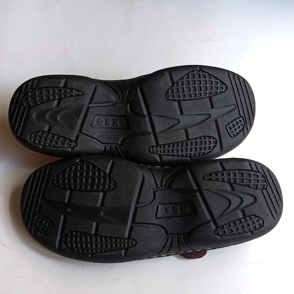 BROWN LEATHER SANDALS
